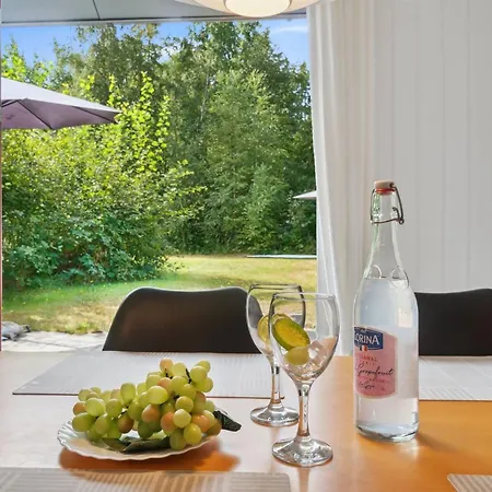 Gail - 200m From The Sea By Interhome Casa de Férias Neksø